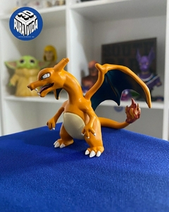 Charizard - comprar online