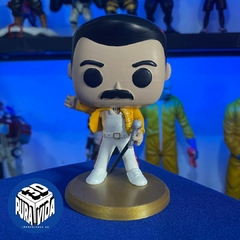 Freddie Mercury tipo funko