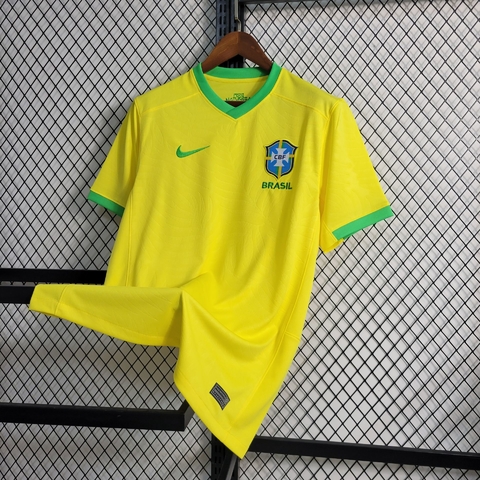 Camisa Brasil Amarela 22/23 Copa do Mundo - Jogador Nike - Masculina 