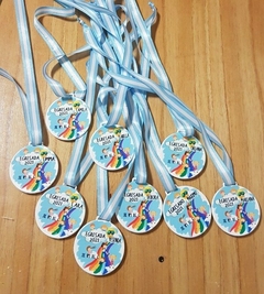 Medallas egresaditos (Minimo 10u) - comprar online