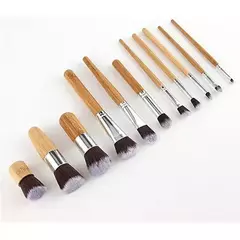 BROCHAS MAQUILLAJE EN BAMBÍU X 11 - comprar online