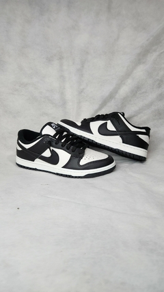 Tênis Nike Dunk Panda