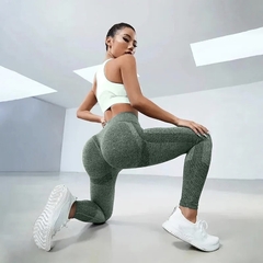 Calça Legging Empina Bumbum Verde Militar na internet