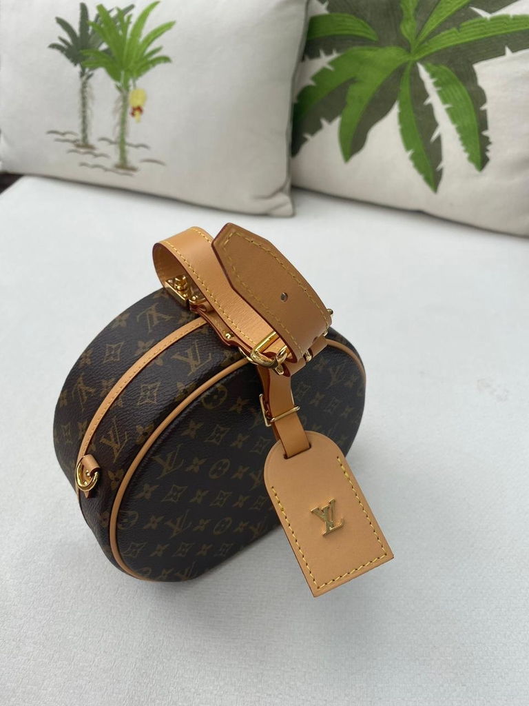 Bolsa petite boite chapeau best sale louis vuitton