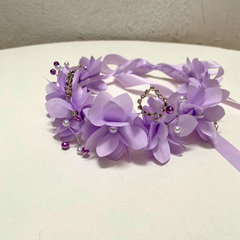 Corona de flores con perlas - comprar en línea