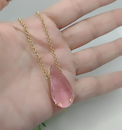 Colar semijoia com gota cristal rosa