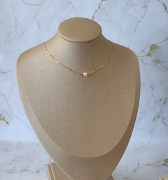 Choker semijoia com pérola