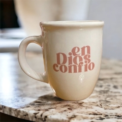 Taza Mug Ex - "En Dios confío" (Rosado)