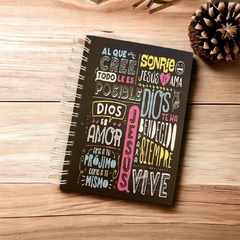 Cuaderno A5 "Jesús vive"