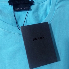 Camiseta Prada na internet