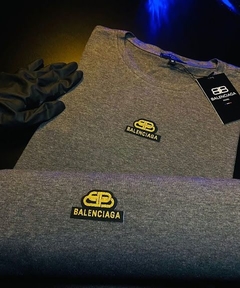 Camiseta Balenciaga - comprar online