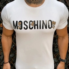 Camiseta Moschino na internet