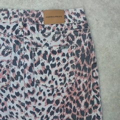 Imagen de POLLERA JEAN ANIMAL PRINT