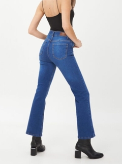 Jean Flare Elastizado - comprar online