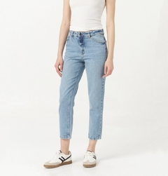 JEAN MOM LIGHT BLUE