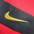 Logo Nike bordado em dourado na camisa titular do Flamengo do ano de 2008.