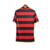 Camisa titular Flamengo 2008 Nike vista de costas. Listras rubro-negras finas, com detalhes em dourado na gola, nas mangas e na barra da camisa. Apelido MENGO gravado na nuca em vermelho.