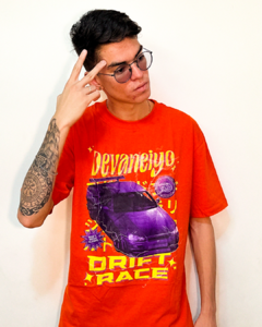 CAMISETA "STREET RACING CLUB" DROP 02 - 2023 - Devaneiyo™