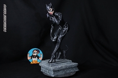 Estatua Mulher Gato - Nerd Marombeiro