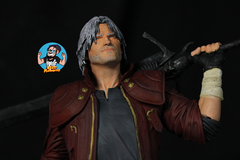 Estatua Dante - Devil May Cry - Nerd Marombeiro