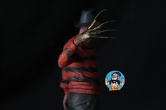 Estatua Freddy Krueger - Nerd Marombeiro