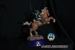 Estatua Link com Epona - comprar online