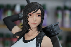 Final Fantasy Tifa Lockheart - comprar online