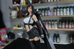 Final Fantasy Tifa Lockheart - loja online