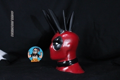 Busto Faqueiro Deadpool na internet