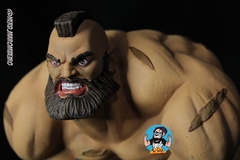 Estatua Zangief Street Fighter - comprar online