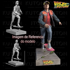 Estatua Marin Skate Voador