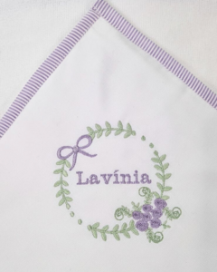 Toalha de Banho com Capuz Moldura Floral Lilas