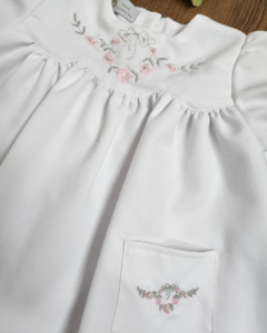 Vestido Branco com Bordado Floral - Atelie Luciana Vaz