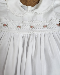Vestido Branco Faixa Floral - Atelie Luciana Vaz