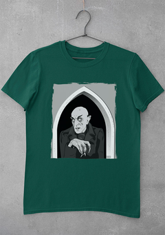 Camiseta Nosferatu na internet
