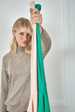 Sweater redondo con bolsillo - comprar online