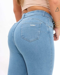 Calça Jeans Premium ( com cinto) na internet