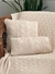 Almofada retangular para sofa em tricot na cor off white