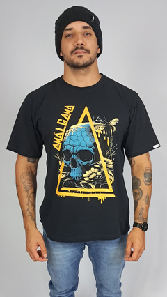 Camiseta Básica Hive Skull - comprar online