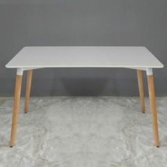 Mesa eames Rectangular 140cm - comprar online