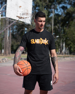 Remera Negra Slam Dunk en internet