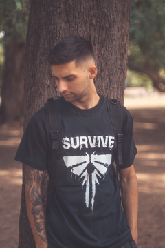 Remera The Last Of Us Survive - comprar online