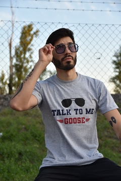 Remera Top Gun Goose - comprar online