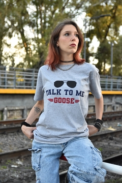 Remera Top Gun Goose en internet