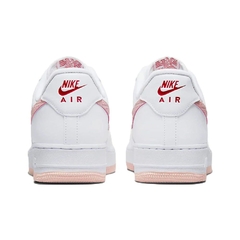 Nike Air Force 1 Low 07 VT "Valentine's Day" na internet