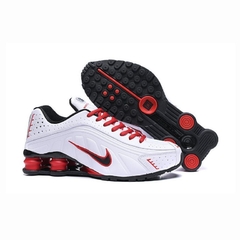 Nike shox white store and red