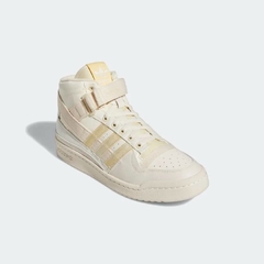 Adidas Forum High Parley Off White na internet