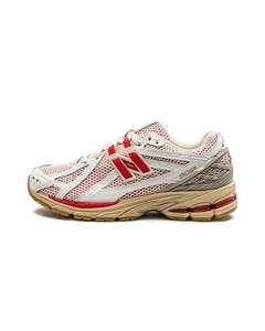 New Balance 1906R True Red na internet