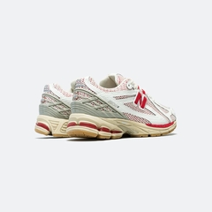 New Balance 1906R True Red - comprar online