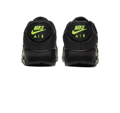 Nike Air Max 90 "Black/Volt" na internet